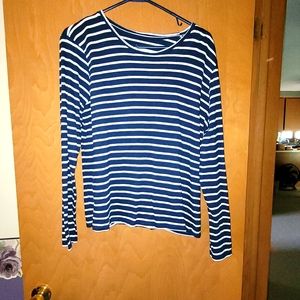 Women's XL long-sleeved shirt